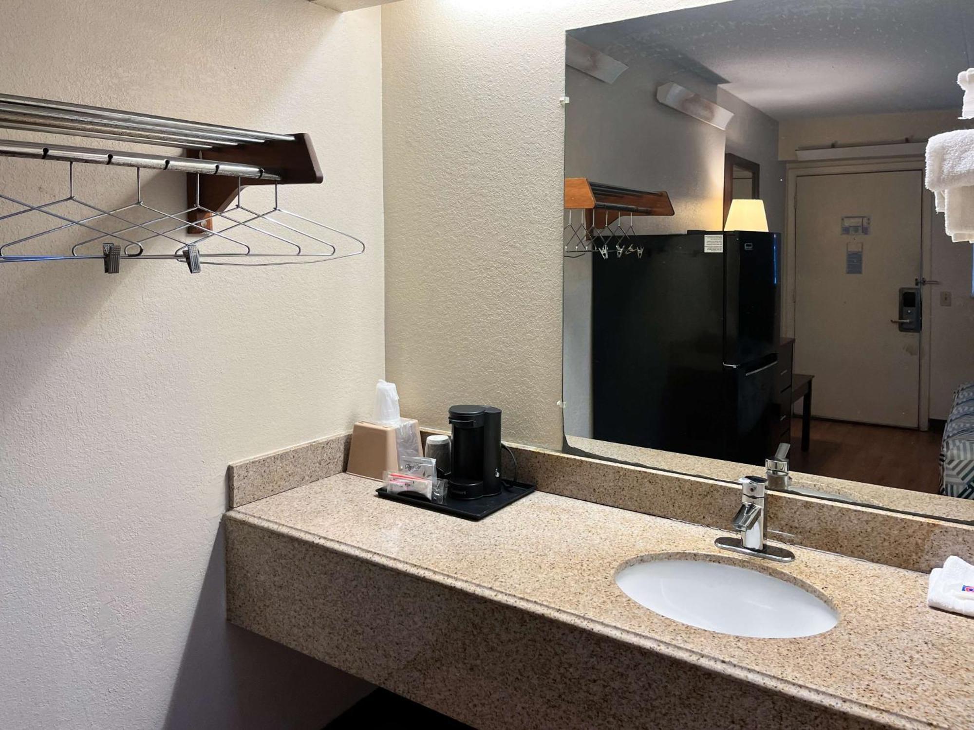 Studio 6 Suites Shreveport, La Industrial Loop Exteriör bild